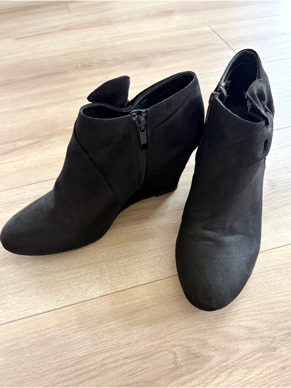 Chinese Laundry Black Suede Wedge Ankle Booties - Women’s Size 9